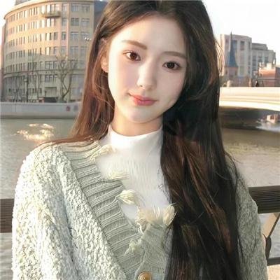 娇娃闹军营